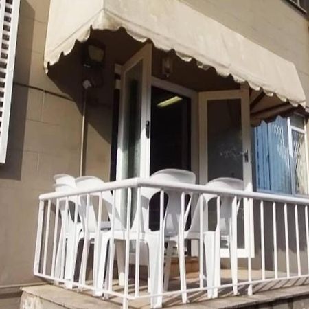 Spacious 1 Bedroom, Self Catering Apartment In Glenwood, Ντούρμπαν Εξωτερικό φωτογραφία