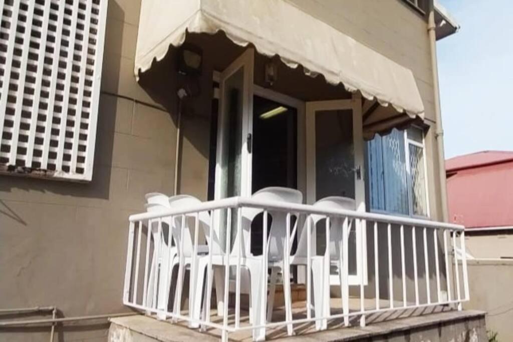 Spacious 1 Bedroom, Self Catering Apartment In Glenwood, Ντούρμπαν Εξωτερικό φωτογραφία